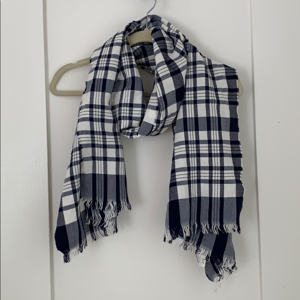 Madewell blue gingham scarf